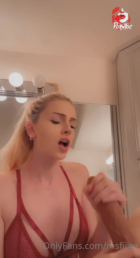 MsFiiire Deepthroat Dildo Blowjob Leaked Onlyfans Porn Video