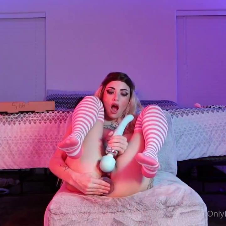 Karaismoody Vibrator Masturbation Video Leaked