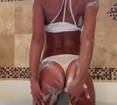 Rachel Cook Leaked Onlyfans Bathtub Shower Video
