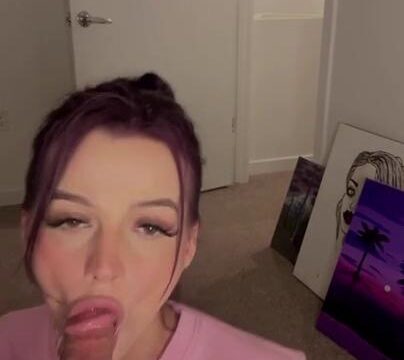 XoSarahx Sucking Dick Video Leaked