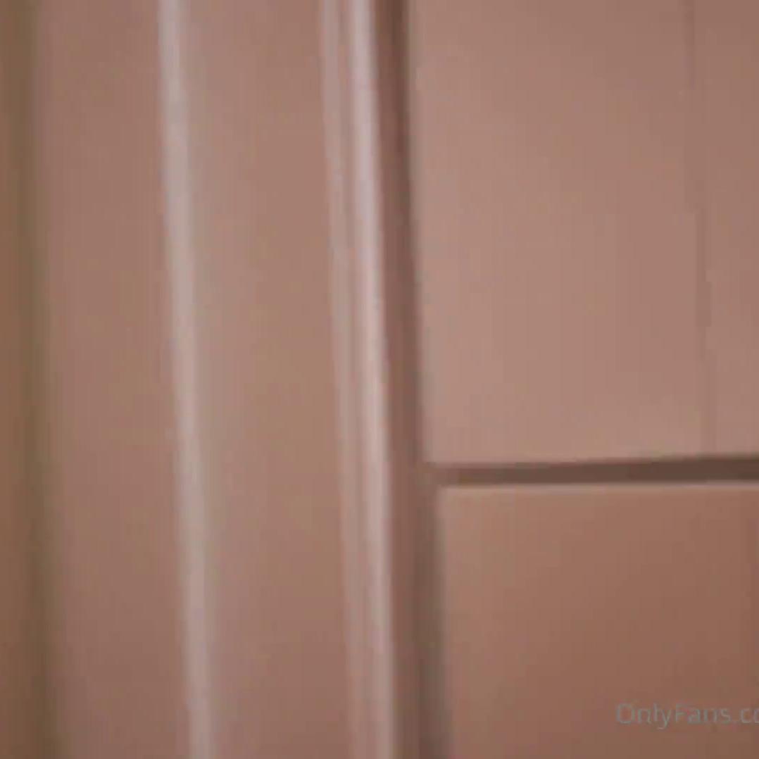 Strawberry Kisses Blowjob Ppv Video Leaked